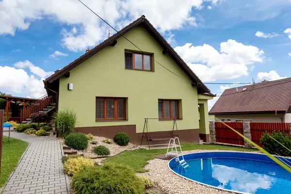 Top Benefits of Investing in pool remodeling in Minneapolis